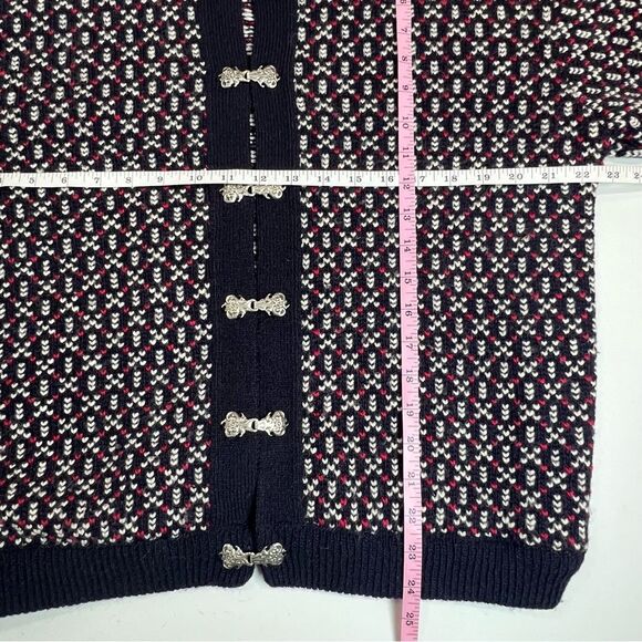 VTG 90s L.L. Bean Wool Blend Nordic Birdseye Silver Clasp Cardigan Sweater M - Picture 10 of 14